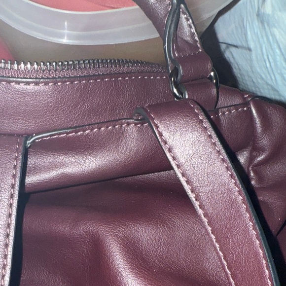 Simply Vera Vera Wang Rich Burgundy Backpack - Picture 6 of 7